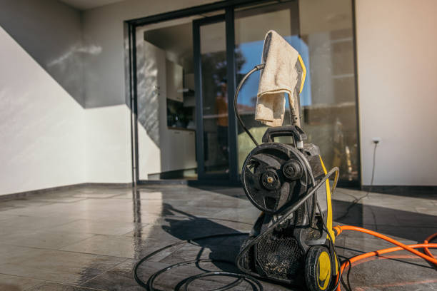 Best Factory Floor Cleaning  in Mirrormont, WA